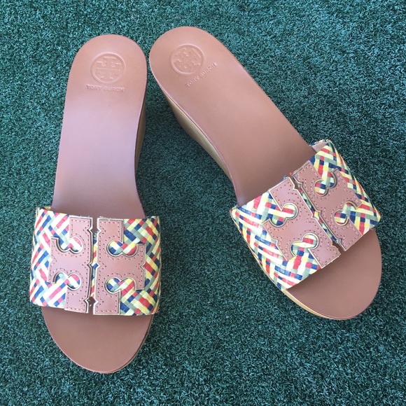 ines woven slide